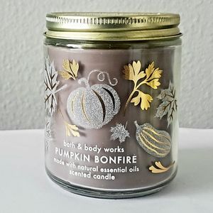 Bath and Body Works Candle Pumpkin Bonfire